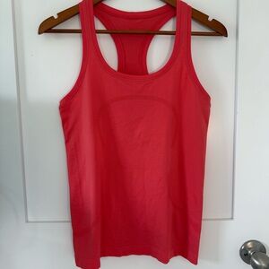 EUC Lululemon Swiftly Tech tank